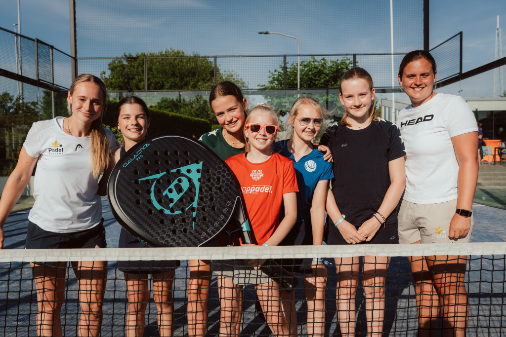 De Padel Experience: een dag vol wedstrijden, fun en nieuwe vrienden!